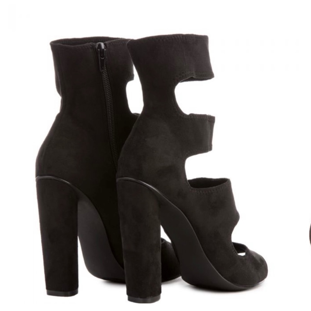 Steve Madden black suede heel shoes - Picture 2 of 6